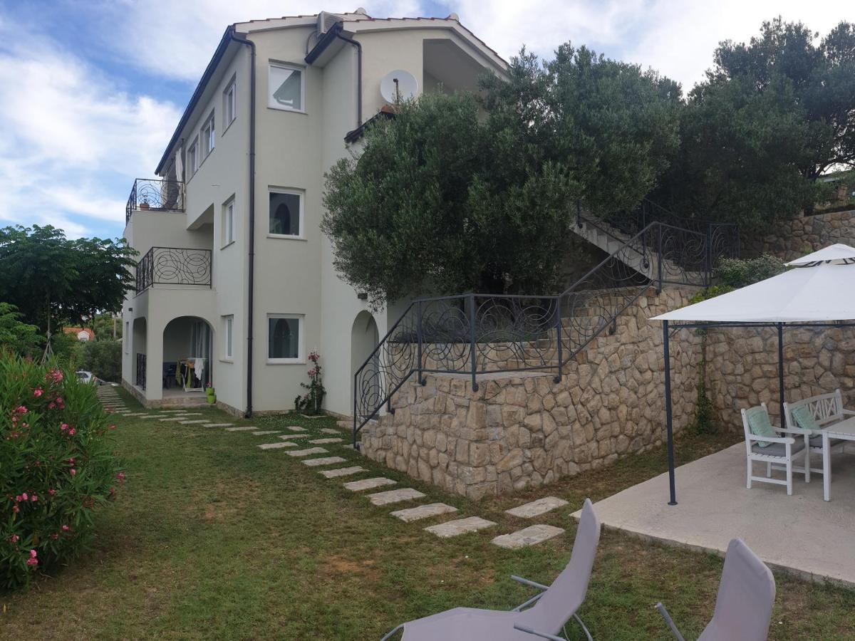 Apartment Mia 2 Banjol Exterior photo